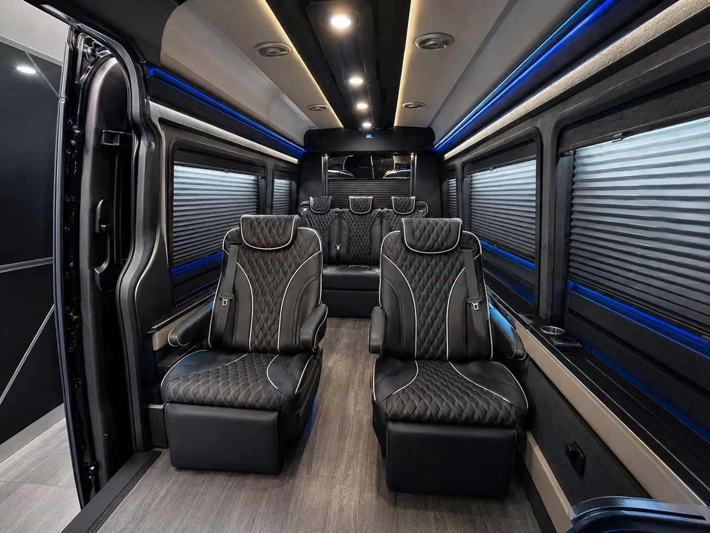 group airport transportation for cruise travelers departing from sunrise